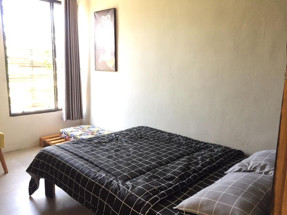 Happy House Bnb Bromo Backpacker โปรโบลิงโก ภายนอก รูปภาพ